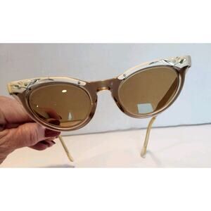 American Optical 5 1/2 Retro Vintage Cat Eye Eyeglasses Eye Glasses Frames